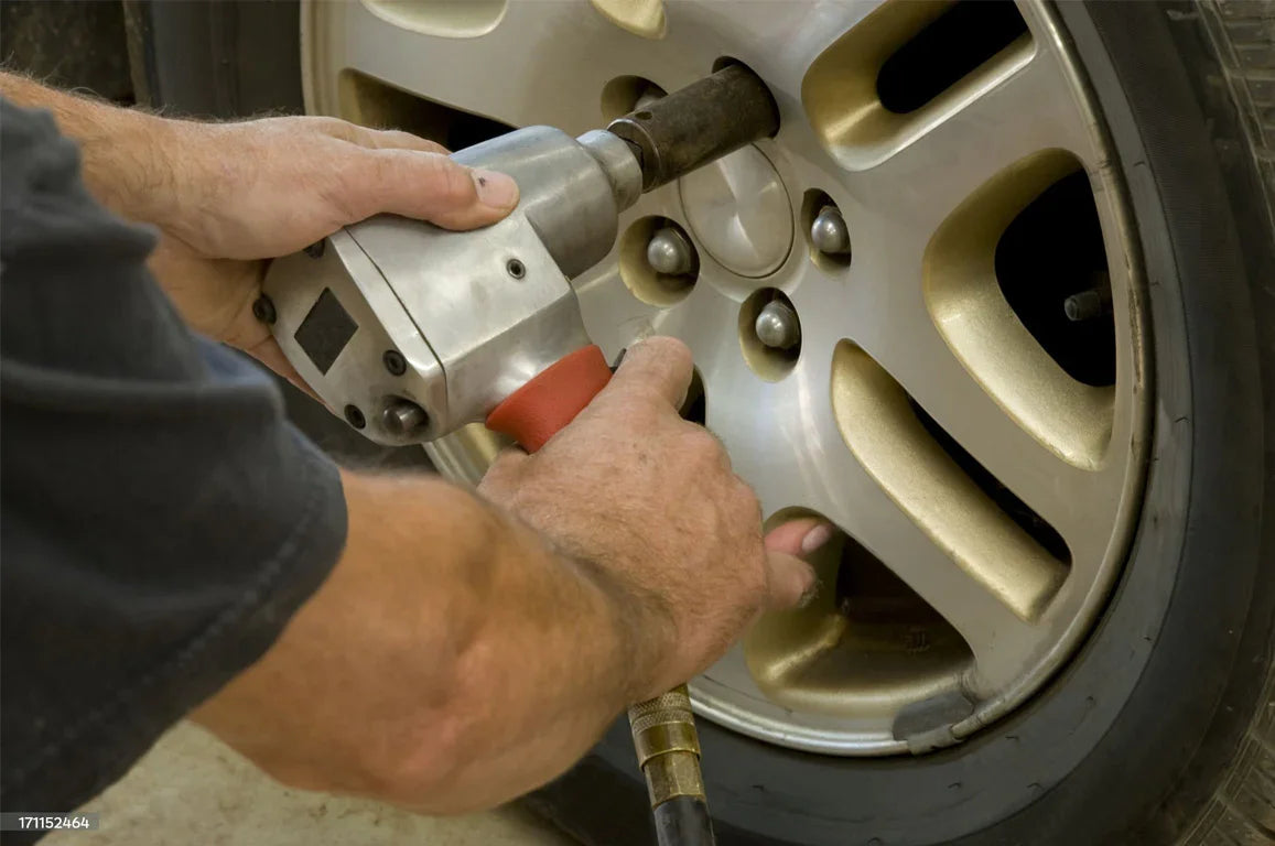 3/8" Air Impact Wrench: A Must-Have Tool for Mechanics? - Soartec® Industrial Tools