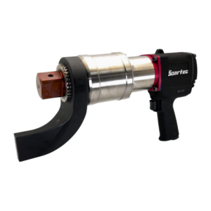 Pneumatic torque wrench is durable enough to endure harsh job site conditions. (Torque 610-3900 Nm)