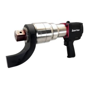 Pneumatic torque wrench is durable enough to endure harsh job site conditions. (Torque 750-4600 Nm)